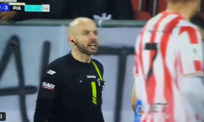 HIT! Oto co sędzia boczny KRZYKNĄŁ do piłkarza Piasta xD [VIDEO]